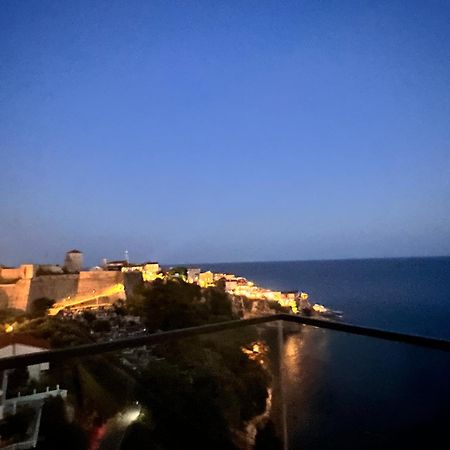 Nejra Apartment Ulcinj Eksteriør billede